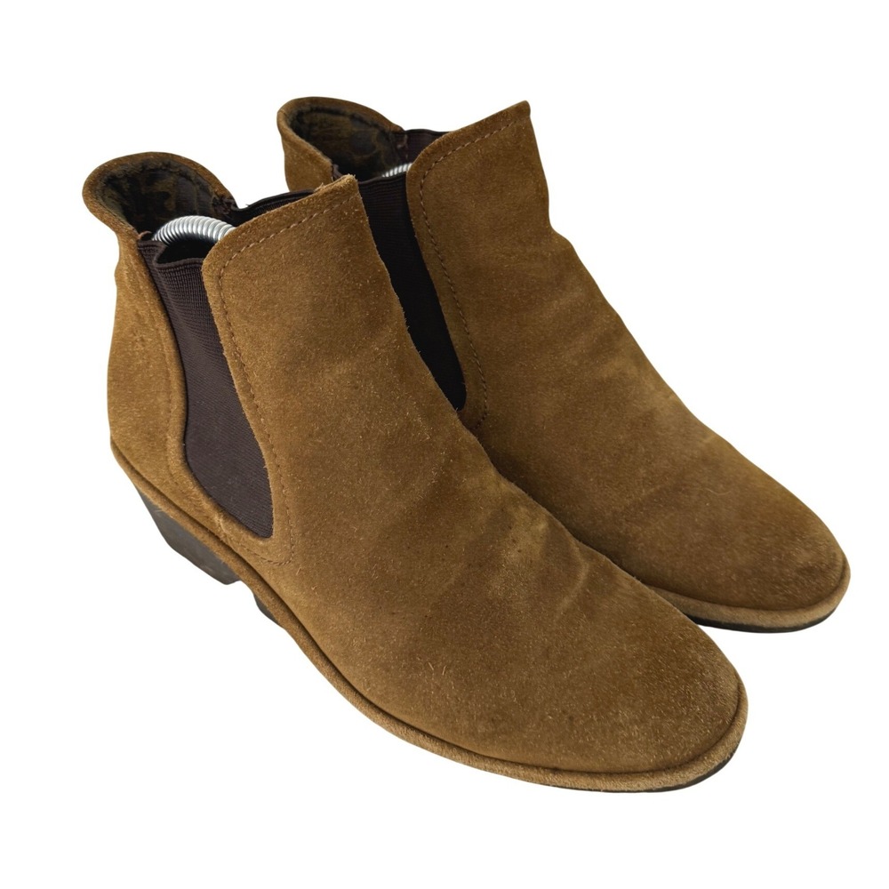 Fly London Suede Chelsea Boot Womens Size 40 Brown